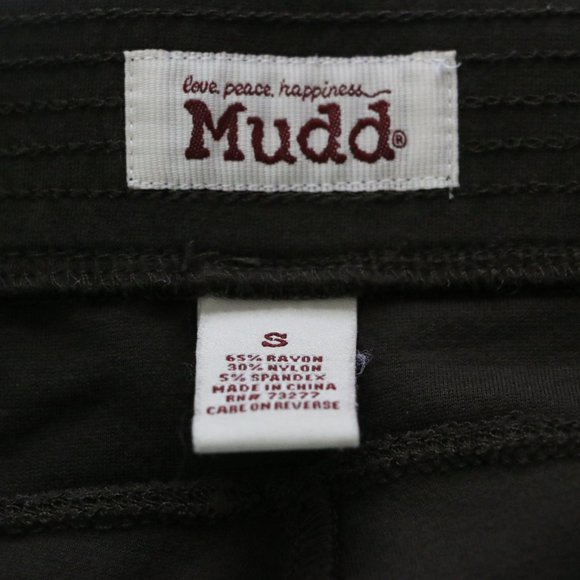 Mudd Dark Green Crop Athletic Leggings - Size Small - Picture 2 of 5